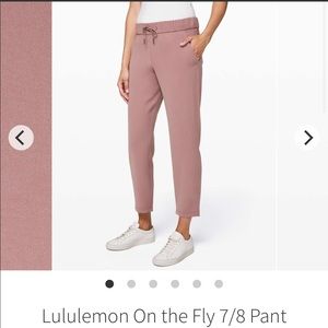 Lululemon On The Fly 7/8 Pant Red Dust